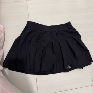 Alo Yoga tennis skirt